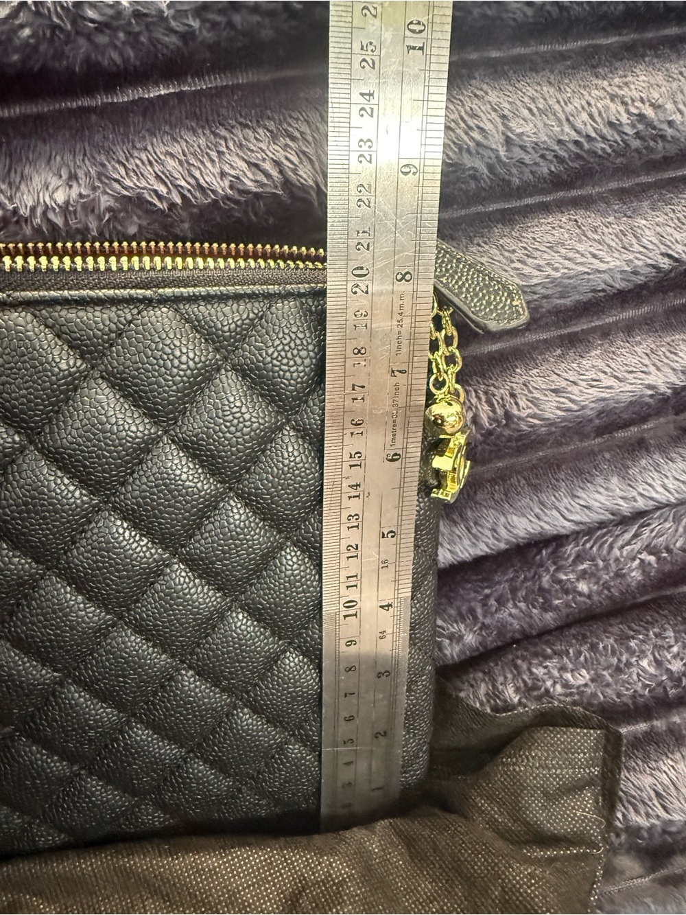New Luxury Style Quilted Black Leather Large Clutch With Gold Charms - Picture 4 of 10
